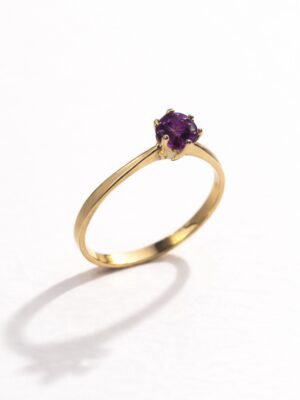 40c474b6-4d88-4b67-bc16-e896fa6afcc7-3 Anillo Solitario Amatista 6 grifas Oro 18k